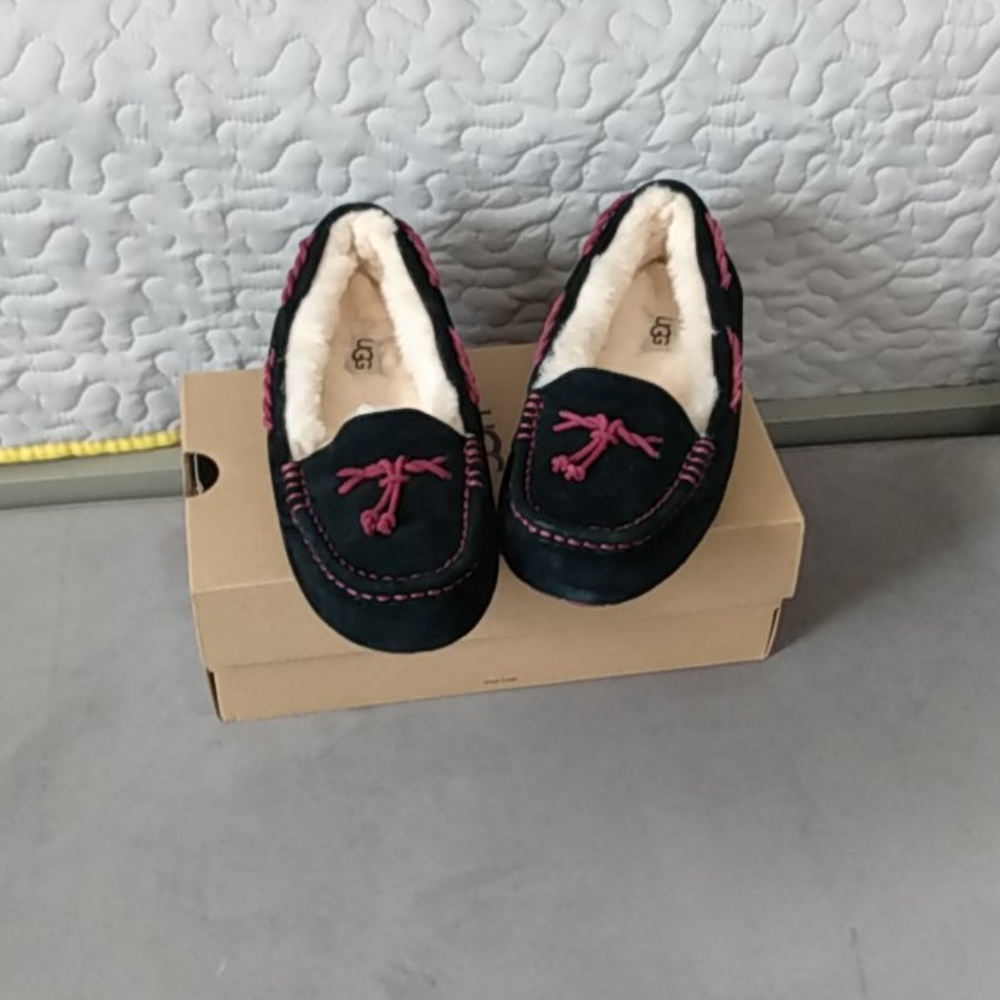 UGG Moccasins